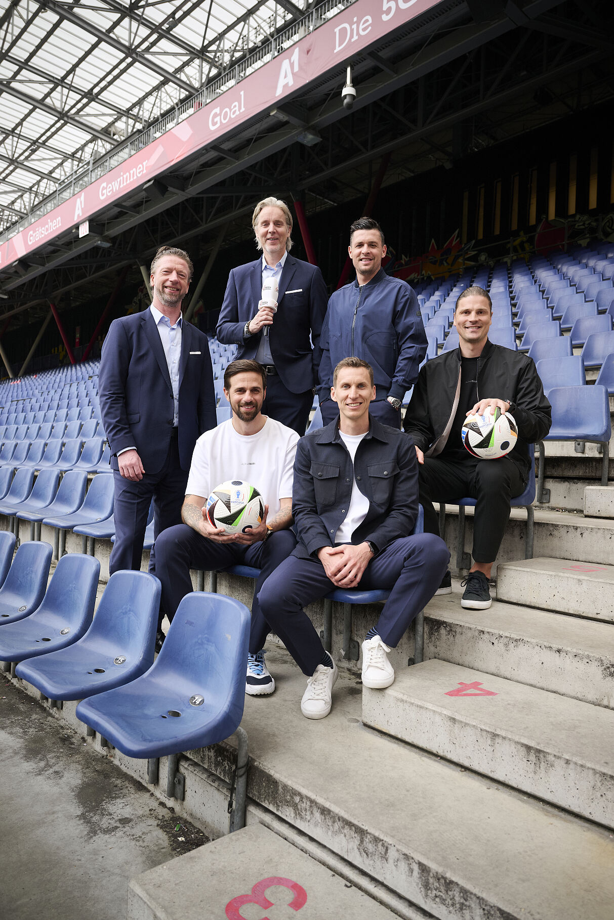 PW - 00 - UEFA EURO