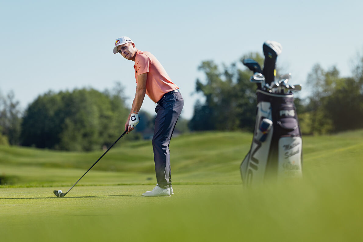 PW - 00 - Golf